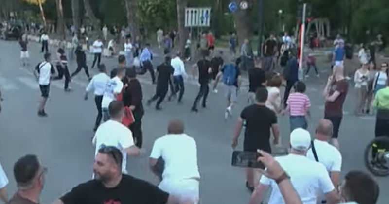Patronazhist&euml;t tentojn&euml; t&euml; p&euml;r&ccedil;ajn&euml;