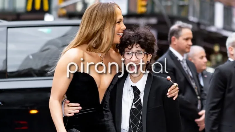 F&euml;mija i Jennifer Lopez prezantoi identitetin e tij t&euml; ri/ Nga Emme,