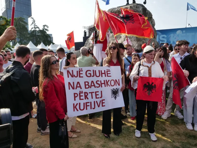 Sot protesta e 28-t&euml; komb&euml;tare kund&euml;r Ram&euml;s, diaspora i