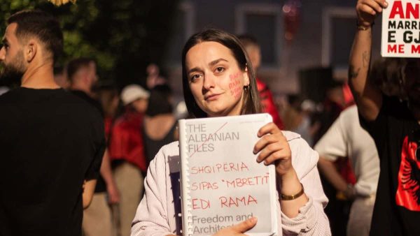 sidorela vatnikaj