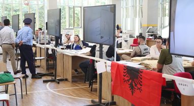 After limited success, new parties turn their eyes back to the electoral system