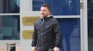 Police searched Elvis Rroshi's apartment on SPAK order: Voter lists and oil