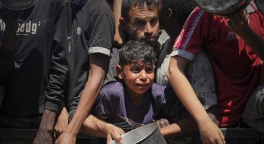 Jeta në Gaza në mes të urisë dhe përpjekjet për