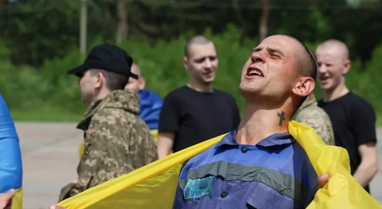 Ukraina dhe Rusia shkëmbejnë një numër të madh të