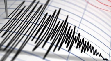 Consecutive earthquake tremors in Tirana
