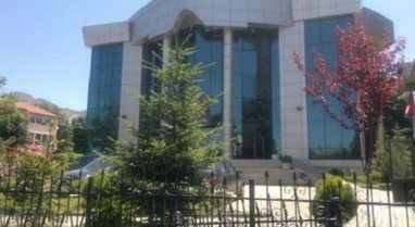 Prokuroria dërgon për gjykim dy zyrtarët e Bashkisë