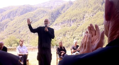Video/ A year before the elections, property titles were given, after the vote