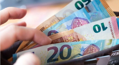 Këmbimi valutor, me sa shiten dhe blihen monedhat e huaja sot