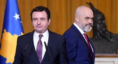 T&euml; ardhurat buxhetore n&euml; Ballkan, Bosnja dhe Serbia t&euml; parat, dy