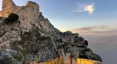 Izraeli zgjeron ofensiv&euml;n tok&euml;sore, pushton nj&euml;