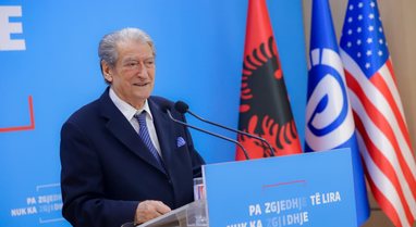 Skandali me ADS/ Berisha: U ngrit pa vendim qeverie, Rama e krijoi p&euml;r