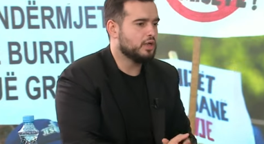 Debati p&euml;r terapin&euml; hormonale, k&euml;shilltari i PD: Ideologjia po
