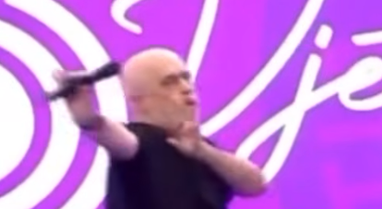 VIDEO/ Rama 'goes crazy', goes off-script with unusual gestures
