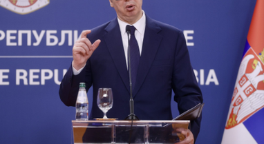 &ldquo;Po paketoj librat&rdquo;, Vu&ccedil;i&ccedil; paralajm&euml;ron largimin