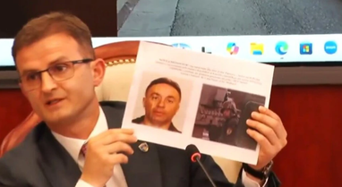 Arrestohen 5 serb&euml; p&euml;r masakr&euml;n e Re&ccedil;akut, Prokuroria dhe