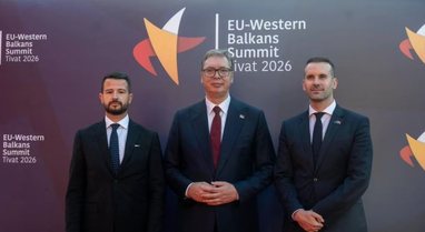 Mali i Zi hedh posht&euml; akuzat e Vu&ccedil;i&ccedil; p&euml;r luft&euml;n