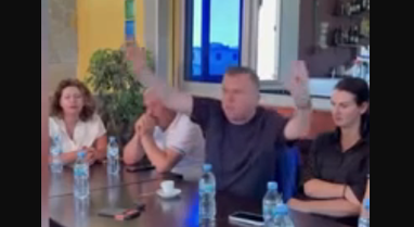 Balla u shpjegon pensionist&euml;ve 'aritmetik&euml;n' e investimit