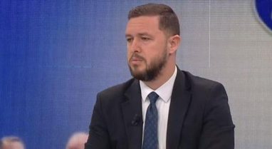 T&euml; rinjt&euml; protestojn&euml;, deputeti i Ram&euml;s u mban leksion: