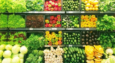 Prices 'fly', wages lag behind/ Albania surpasses the EU in food