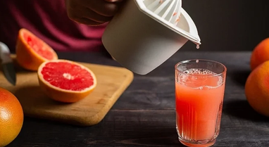 Eating these foods helps cool the body during the summer heat