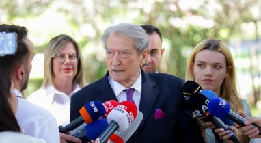 Berisha zbulon emrat: Damiani, Olsi Rama dhe Engj&euml;ll Aga&ccedil;i kan&euml;