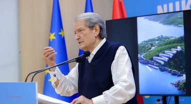 Thellohet skandali/ Berisha: Shit&euml;si i pron&euml;s tek Isa Aliu mbetet