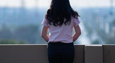 Why people who enjoy solitude are often more self-aware and emotionally strong
