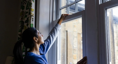 Is it good to keep the shutters closed during hot days?
