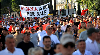 "Fox News" echoes the protest in Tirana: Albanians fill the streets