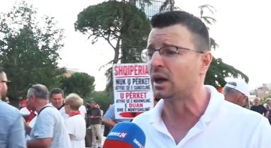 Dita e 24-&euml;t e protest&euml;s, Kam ardhur nga Amerika, do t&euml;