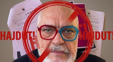 The next theater of the thief clown