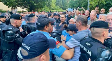 Clashes in Montenegro after prestigious award given to Montenegrin nation-denier