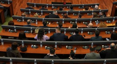 Konstituimi i Kuvendit dështon prapë: Mandati i deputetëve