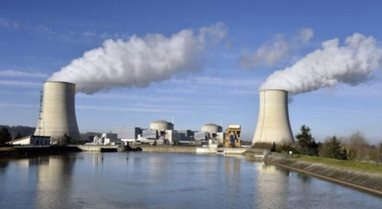 Temperaturat mbi 40 gradë, Franca mbyll centralet bërthamore dhe