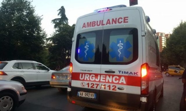 Aksident në Burrel, përplasen dy automjete, 6 të lënduar