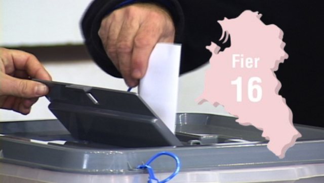 Analiza: Fieri, “faktori çam” dhe partitë e vogla mund