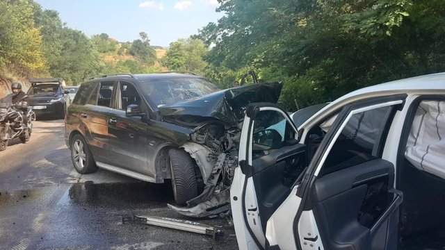 Aksident masiv në aksin Librazhd-Qukës, 3 të plagosur, njëri