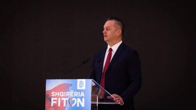 Helidon Bushati: Synojmë 7 mandate në Shkodër, Topalli duhet