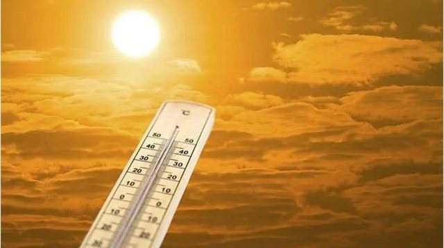 Temperatura të pazakonta, ja çfarë thonë meteorologët