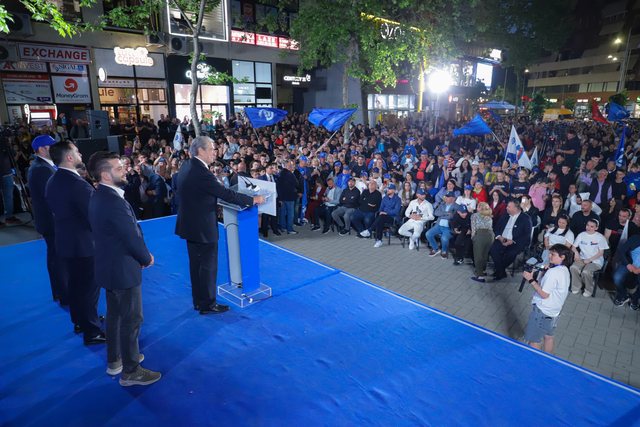 Berisha: Kongresi i PPE votoi rezolutën në të cilën i jepet