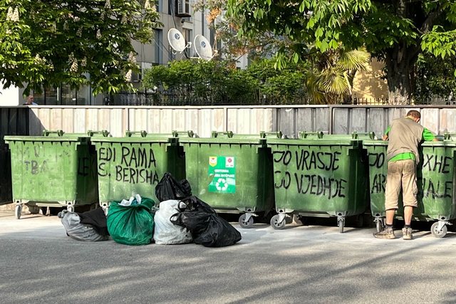 Zgjedhje nën hijen e patronazhistit në Fier, aty ku politika