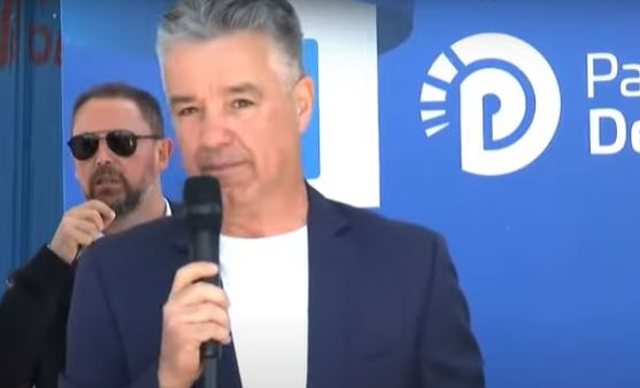 Bozdo takim me fermerët në Dimal: PD angazhohet për