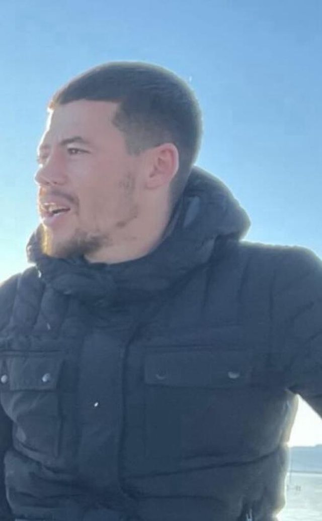 The fight started over car mirrors, who is the 24-year-old who was a victim of