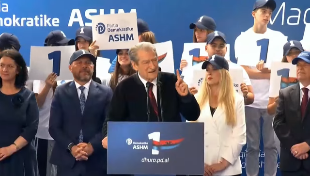 Martyrs' Day/ Berisha holds 1 minute of silence in Mat: We will restore