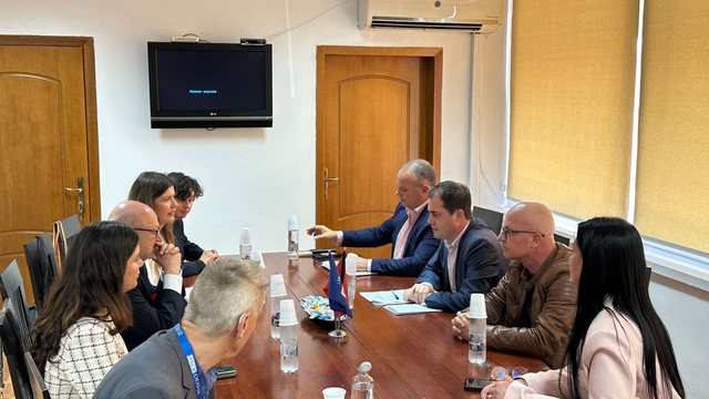 Bylykbashi met with ODIHR in Durrës, denounced the use of the state in