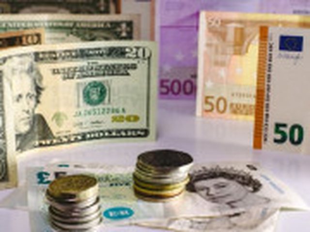 Këmbimi valutor/ Me sa blihen e shiten monedhat e huaja sot