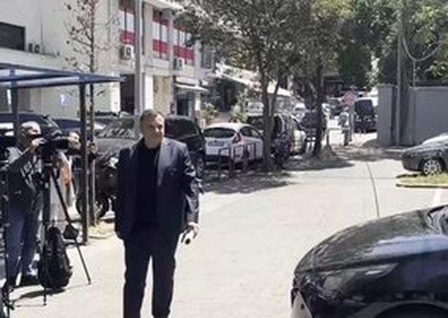 Basir Çollaku appears before SPAK, files criminal report for electoral
