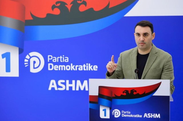 "Shpërndan para në këmbim të votave",