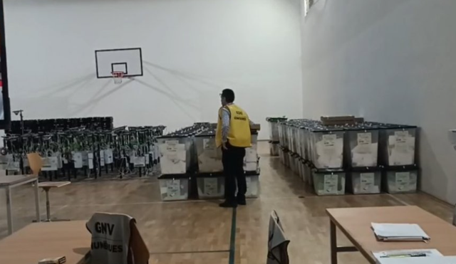 The first 3 boxes in Pustec are counted, how the result is presented