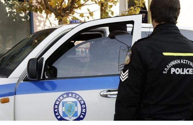 I dënuari shqiptar terrorizon burgun në Greqi, merr peng